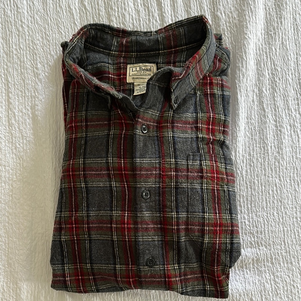 L.L. Bean Men's Classic Red and Black Plaid Shirt